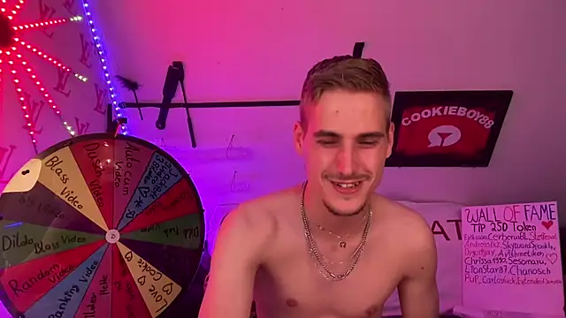 Cookieboy88 live XXX chat