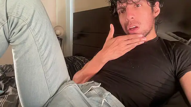 beranco19 Adlı Modelin Canlı XXX Sohbeti