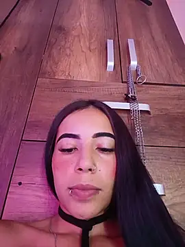 Chat XXX Live Katya_Bridge2