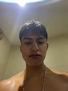 Chat +18 de Lander_Cruz ao vivo