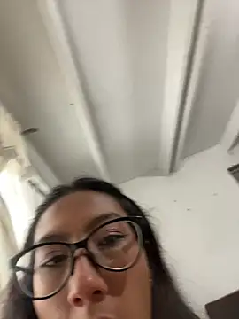 StefanyLuxe_18's Live XXX Chat