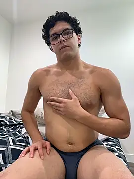 צ'אט XXX בשידור חי של Caleb-Sweats