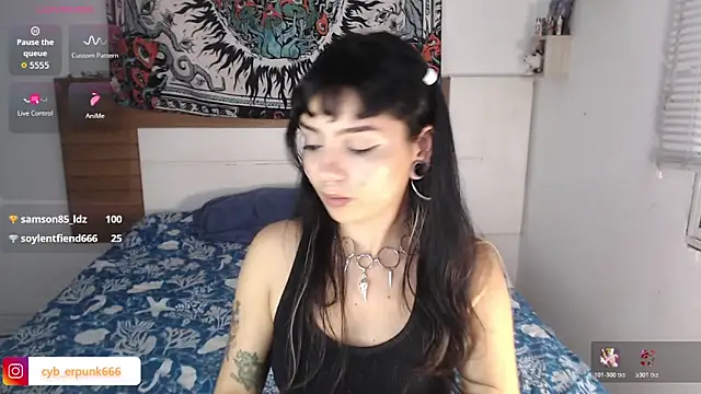 Chatroom XXX en direct de Margarita999