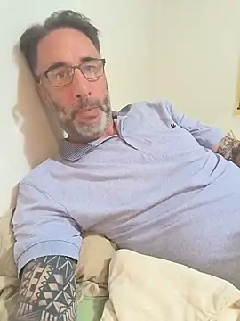 Chat +18 de Tiojhonny ao vivo