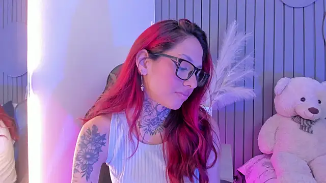 Red_Sinclair Chat XXX in diretta