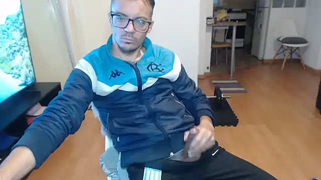 Chat +18 de guachin_hunk ao vivo