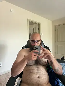 Chat +18 de MastaWolfy ao vivo