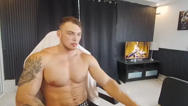 Онлайн чат XXX YourHotGreg