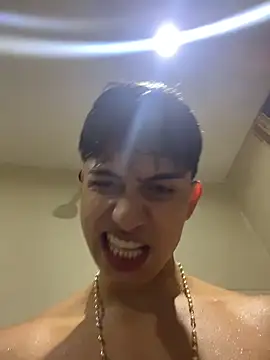 Lander_Cruz 라이브 XXX 채팅
