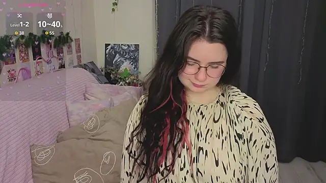 צ'אט XXX בשידור חי של Kitty-Katty