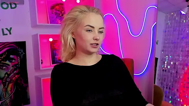 StephanieSweety's Live XXX Chat