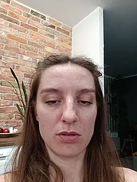 SluttyBanana live XXX chat