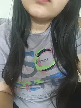 neelam_rawat Adlı Modelin Canlı XXX Sohbeti