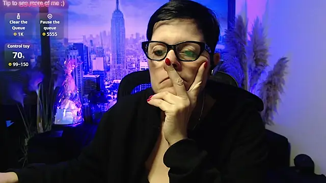 ninarandmann 라이브 XXX 채팅