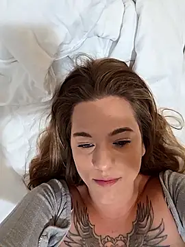 Luna_Lynn Live XXX Chat