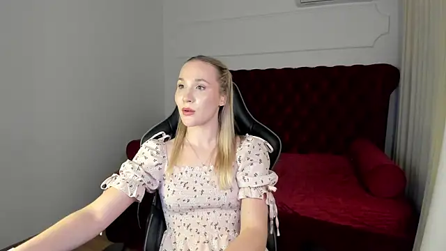 ElaraVoltage Live XXX-chat