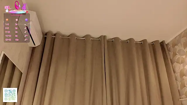 Chat +18 de DaynaMacha ao vivo