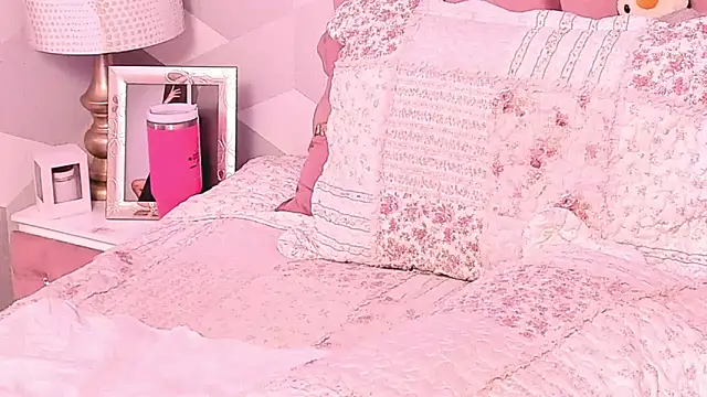Živý XXX chat KylieMonnett
