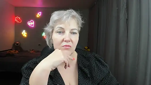 Mary-Leee Live XXX-Chat
