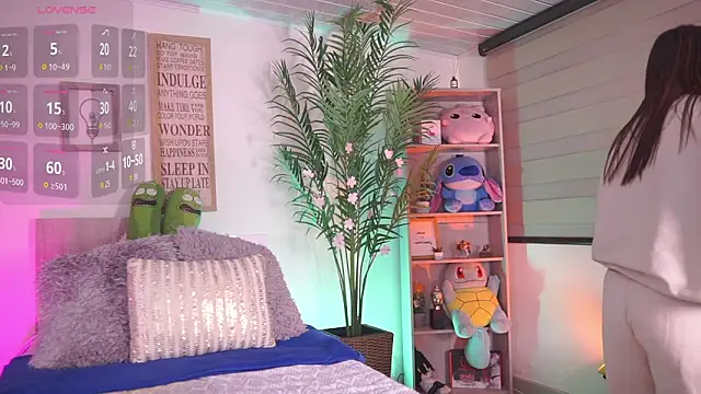 Chatroom XXX en direct de dakotaa_01