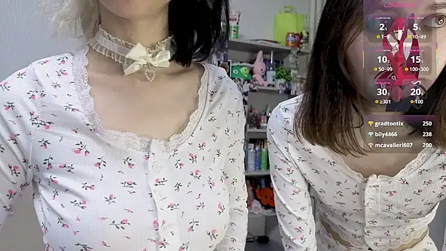Layla_Muur élő XXX-chatje