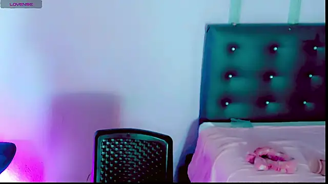 Webkamerová show malahya_