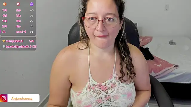 XXX chat uživo modela alejandra_milf_