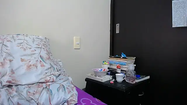 KAROLCANDY's Live XXX Chat