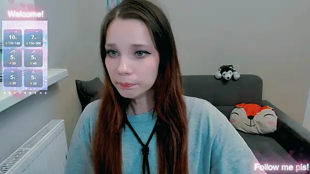 Kitten_Alissa Adlı Modelin Canlı XXX Sohbeti