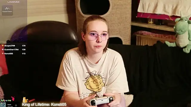 GamerGirl_Eve's Live XXX Chat