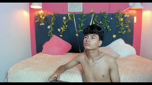 Онлайн чат XXX jacob_cum23