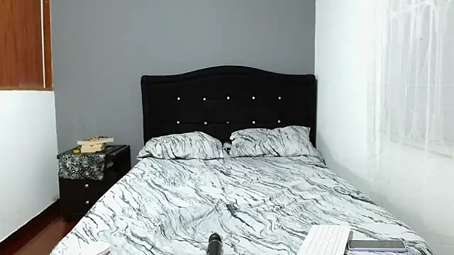 Czat XXX na żywo – Emilia_1995