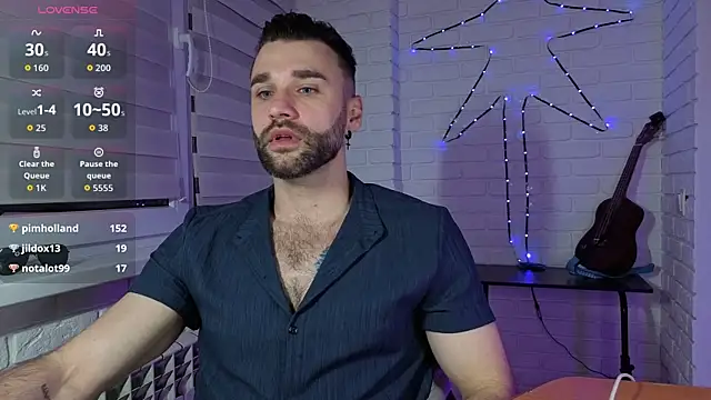 XXX chat uživo modela DaddySlava