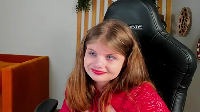 ChloeHalses – Naživo XXX chat