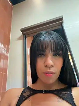 MonserratJons01 라이브 XXX 채팅