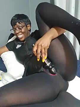 Shaniko89 现场XXX聊天