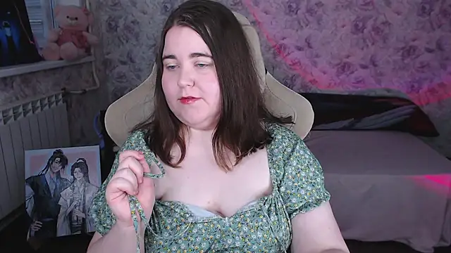 Estelle_Hicks' Live Chat Room