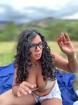 Simone_Miller লাইভ XXX চ্যাট