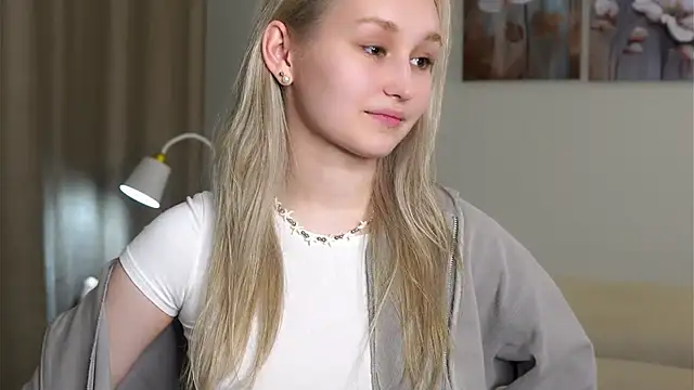 DallasHovden élő XXX-chatje