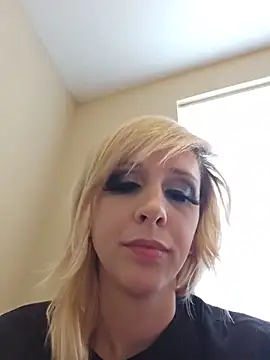 AmethystFoxx's Live Chat Room