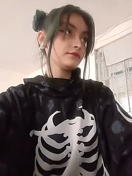 XXX chat uživo modela naomi_unu