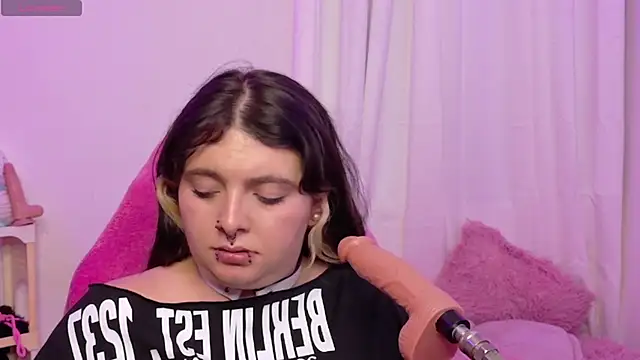 Онлайн чат XXX Sachi_Meow