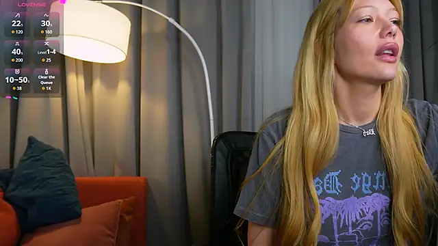 Chat +18 de _Mila_Luna_ ao vivo