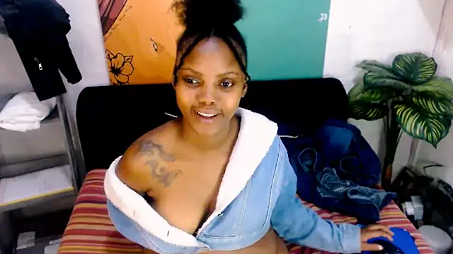Chat +18 de Angel_of_sensuality ao vivo