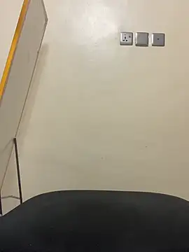 Dorabanka 现场XXX聊天