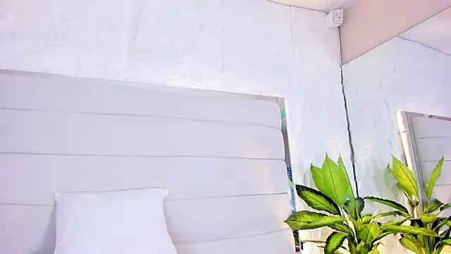 Ali_Hamilton 现场XXX聊天