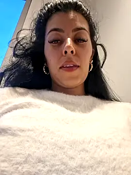 Chat XXX en directo de Luianna