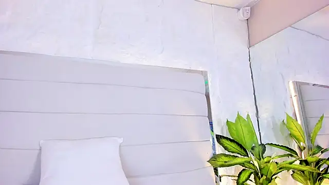 Ali_Hamilton's Live XXX Chat