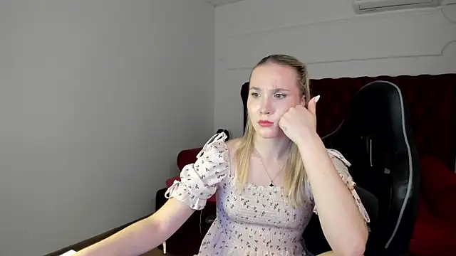 Онлайн чат XXX ElaraVoltage