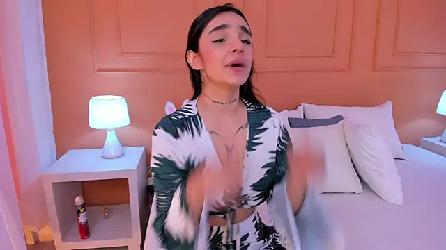 Abriil_cutee 라이브 XXX 채팅